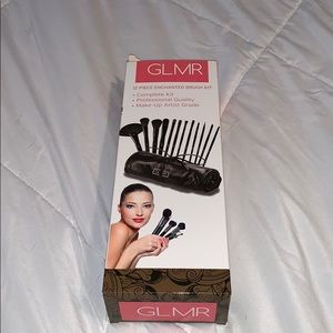 12 pc Enchanted Brush set